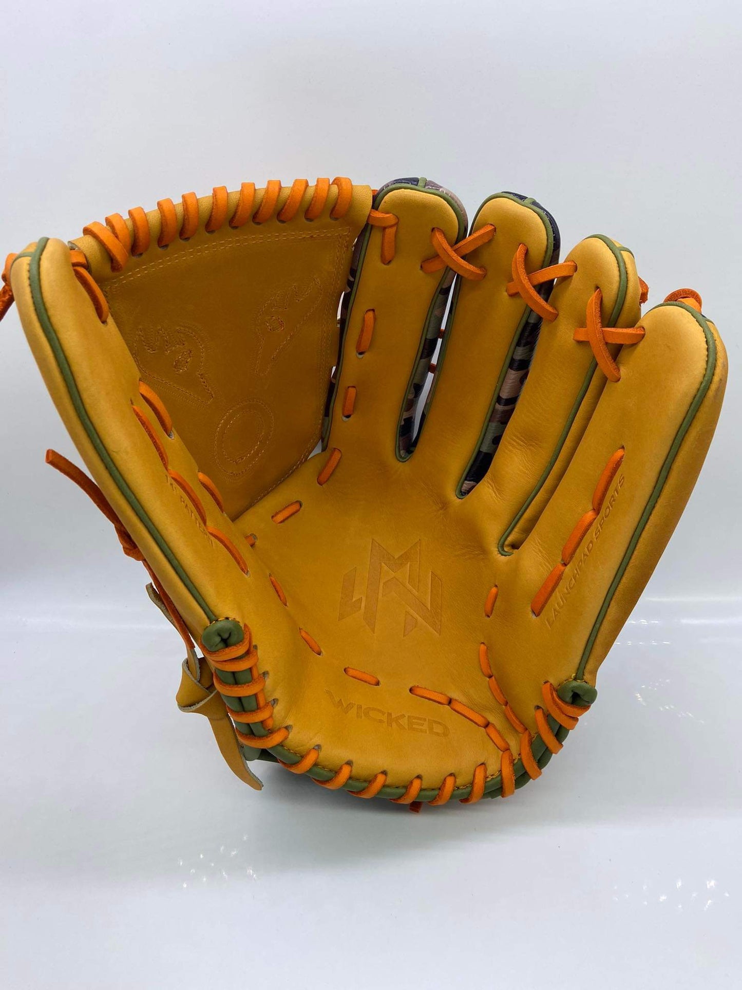 Wicked Mitts “Hunter” Softball Glove